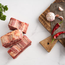 Load image into Gallery viewer, Beef Shortribs (Cross-Cut 1kg)